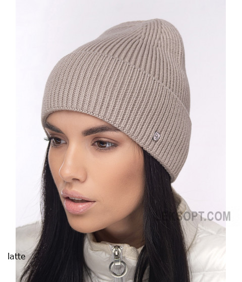 Women's cap Val'kiriya